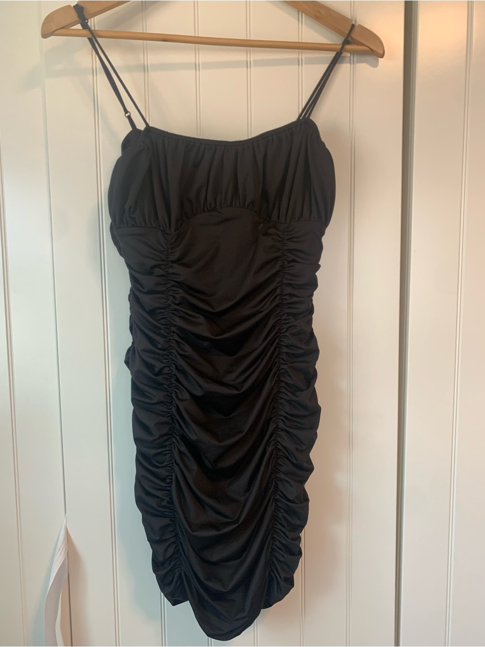 Superdown Black Ruched Spaghetti-Strap Dress